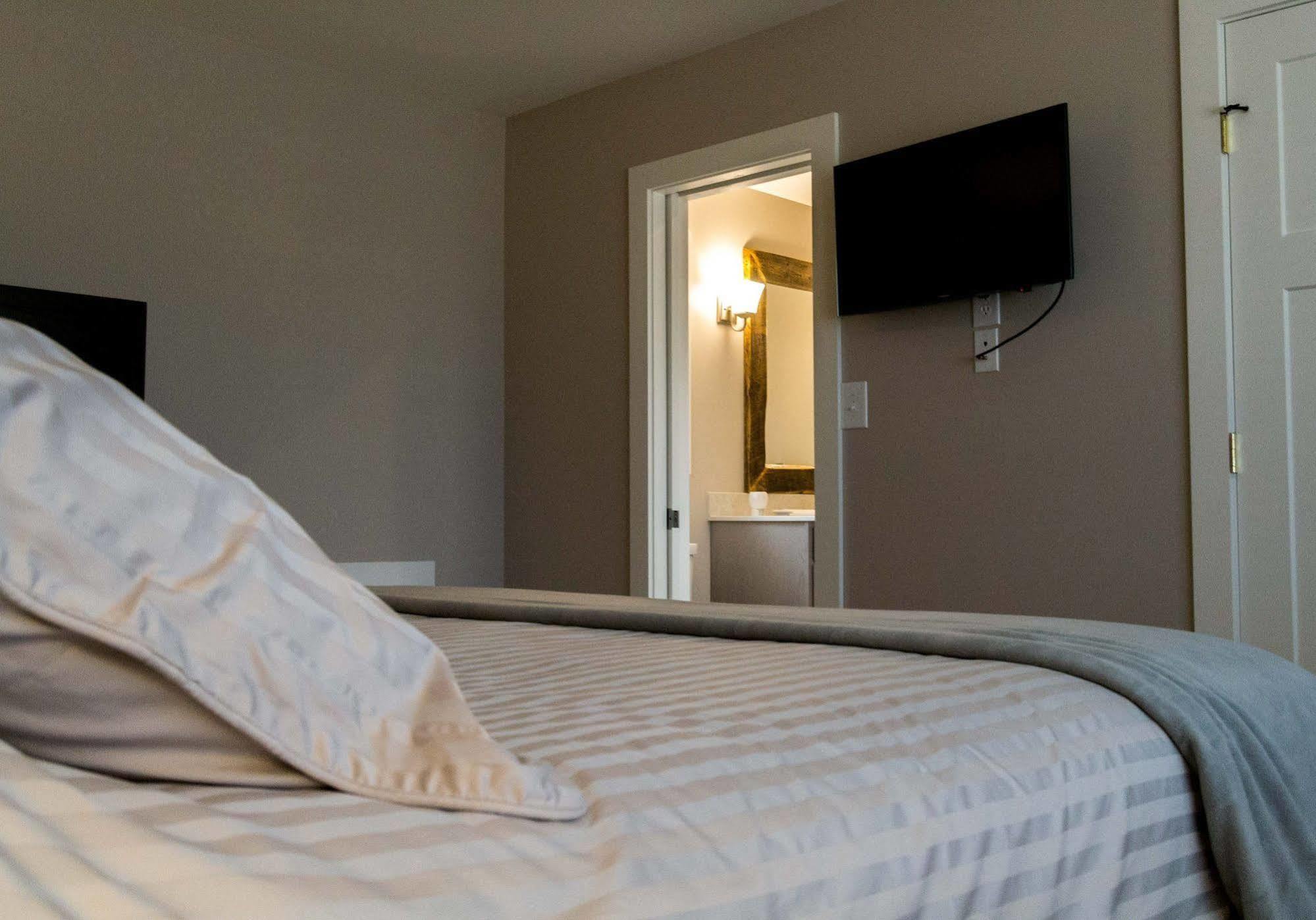 Lake Placid Inn: Residences Ngoại thất bức ảnh